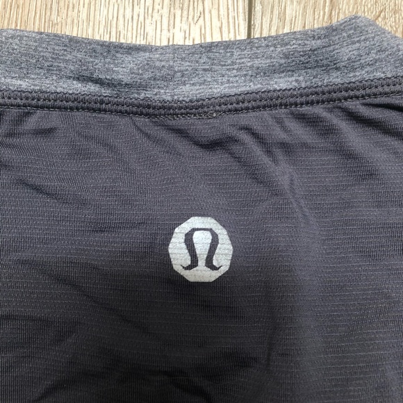 Lululemon Bolt Tech Short Sleev Tee in Dark Slate - Picture 8 of 11